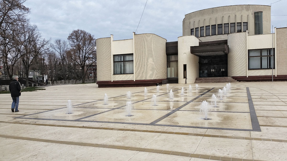 Centralni trg, fotografija 8