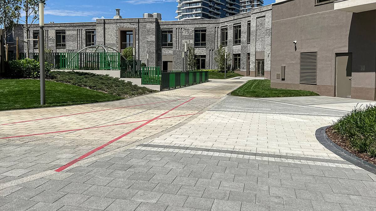 Plot 21 – Beograd na vodi